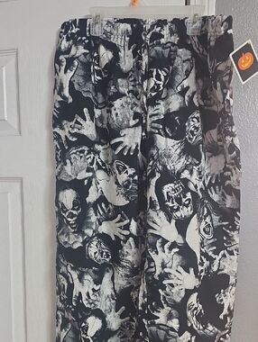 Men's Black & White Horror Graphic Jogger Pants